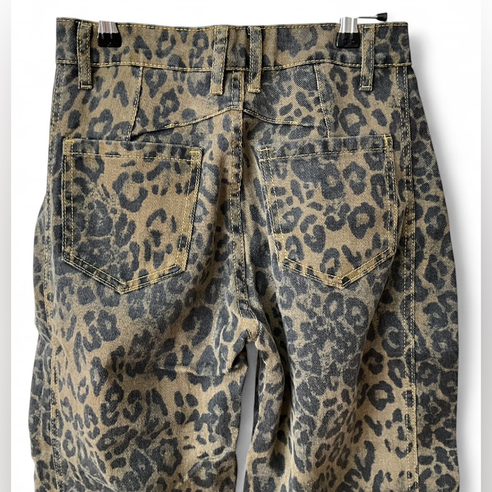 SOLD🥳NEW BARREL Y2K | SZ S | High Rise Slouchy Ankle Cropped Denim Leopard Jeans - Picture 7 of 11